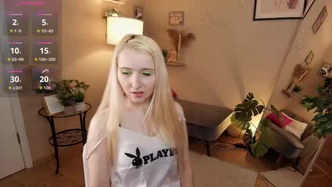 Milana online show from November 8, 2025, 9:24 pm