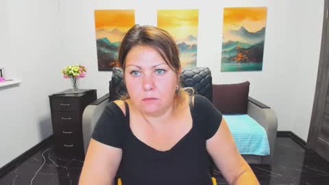 Milana online show from September 18, 2025, 11:45 am