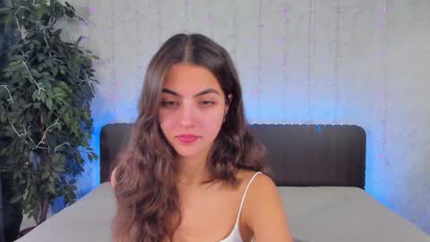 Milana online show from December 5, 2024, 8:11 am