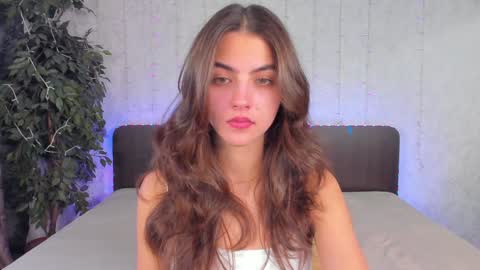 Milana online show from December 8, 2024, 8:20 am