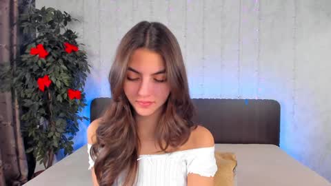 Milana online show from December 15, 2024, 8:08 am