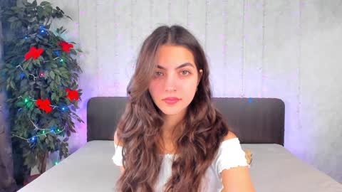 Milana online show from December 19, 2024, 8:23 am