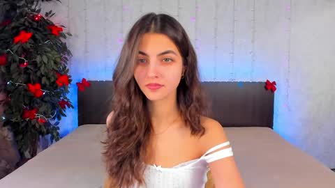 Milana online show from January 26, 2025, 8:14 am
