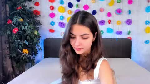 Milana online show from March 7, 2025, 8:23 am