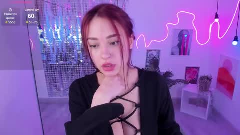 Snapshot of milana_sugar chatting on March 5, 2025, 5:08 pm Milana online show from March 5, 2025, 5:08 pm