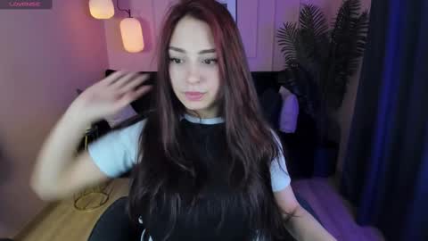 Snapshot of milana_sugar chatting on March 6, 2025, 2:18 pm Milana online show from March 6, 2025, 2:18 pm