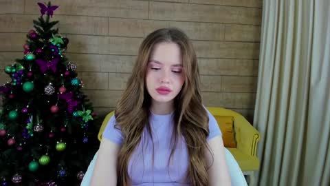 MilanaBalmain online show from December 22, 2024, 3:22 pm