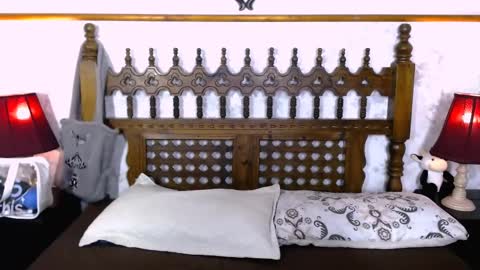 milanzaire online show from February 16, 2025, 2:09 am