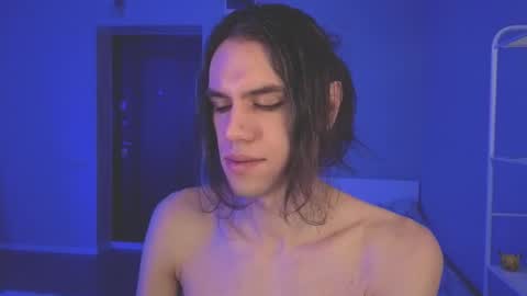 Snapshot of milaslovv chatting on February 18, 2026, 2:13 pm Mila online show from February 18, 2026, 2:13 pm