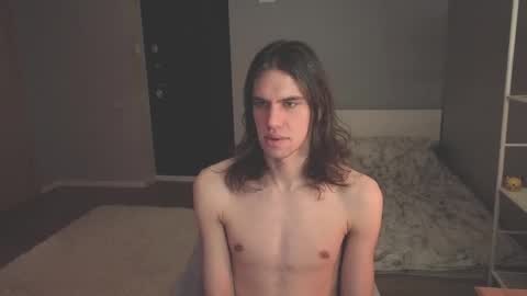 Snapshot of milaslovv chatting on February 24, 2026, 5:55 pm Mila online show from February 24, 2026, 5:55 pm