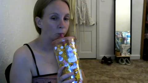 Mila online show from July 18, 2026, 6:17 am