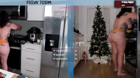 Snapshot of milavalentinax chatting on December 14, 2024, 12:01 am Mila Valentina online show from December 14, 2024, 12:01 am