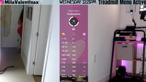 Mila Valentina online show from March 4, 2026, 5:19 pm