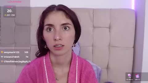 Ana online show from December 8, 2024, 11:19 pm