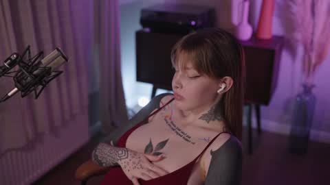 M  Telegram mamagotachannel online show from December 2, 2024, 7:27 pm