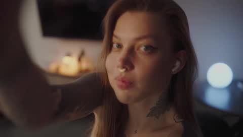 M  Telegram mamagotachannel online show from September 22, 2025, 1:02 pm