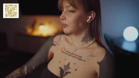 M  Telegram mamagotachannel online show from November 3, 2025, 2:18 pm