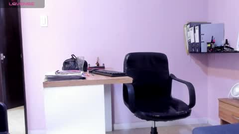 Milena online show from February 27, 2025, 6:20 pm