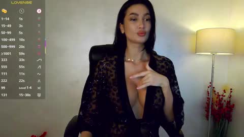 M online show from February 13, 2025, 7:13 am