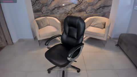 Miley Cruz  IG miley model23 online show from November 23, 2025, 5:57 pm