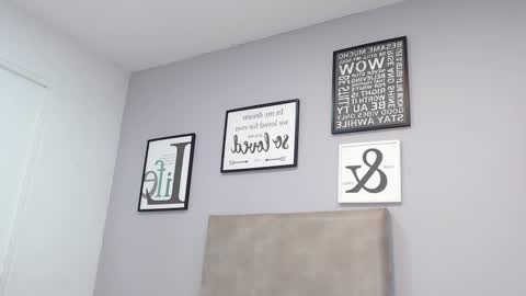 MileyHudson online show from November 8, 2025, 4:12 am