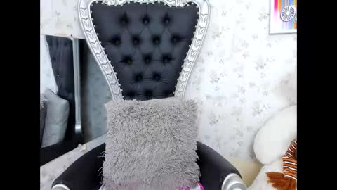 Antonella online show from December 2, 2025, 11:26 am