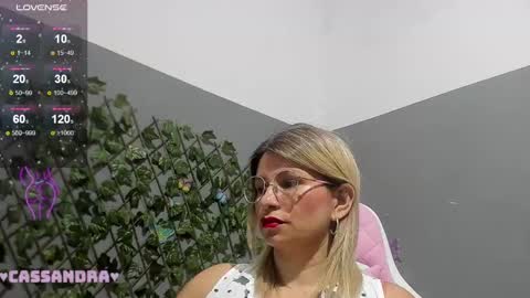 kassandra online show from December 10, 2024, 3:09 am