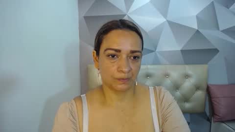 milf_hugeboobs online show from November 13, 2025, 10:47 am