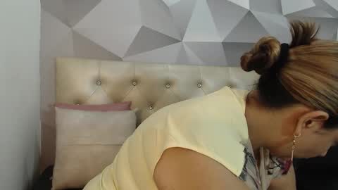 milf_hugeboobs online show from February 11, 2026, 10:42 am