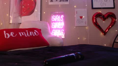 Snapshot of milf_lacey chatting on January 31, 2025, 1:11 am Milf Lacey online show from January 31, 2025, 1:11 am