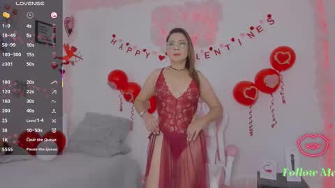 Aura  online show from February 11, 2026, 11:10 pm