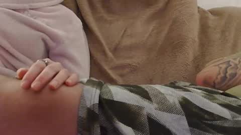 Snapshot of milfanddilf696969 chatting on December 30, 2024, 1:15 am milfanddilf696969 online show from December 30, 2024, 1:15 am