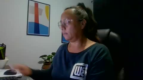 Milf Ginebra online show from December 31, 2024, 12:32 am