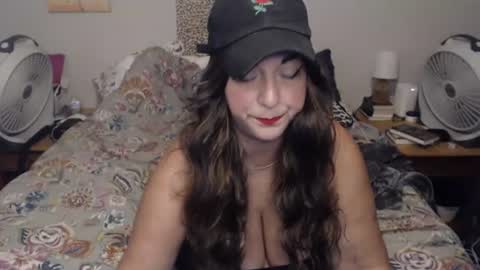 Snapshot of milfmonee chatting on June 27, 2026, 11:10 pm MILF Monee online show from June 27, 2026, 11:10 pm