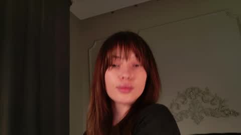Mili Jay online show from May 22, 2026, 6:13 pm