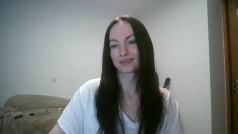 miliah online show from September 26, 2025, 7:18 pm