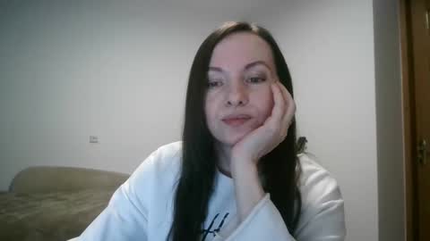 miliah online show from October 25, 2025, 6:35 pm