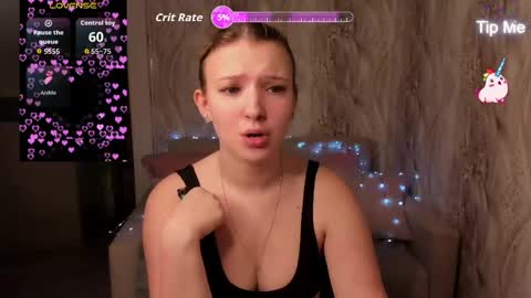 Snapshot of milinafox chatting on May 31, 2026, 12:45 pm milinafox online show from May 31, 2026, 12:45 pm