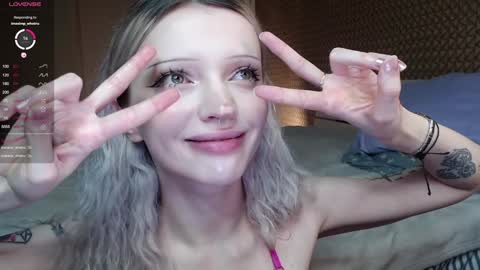 Mila 3 aka Deepthroat World Champion online show from December 5, 2024, 9:17 pm