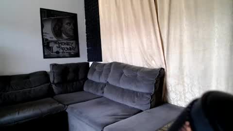 milioncouple online show from June 29, 2026, 2:39 pm