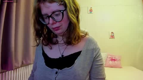 MilisaSweet online show from April 5, 2026, 7:22 pm