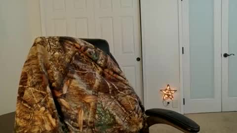 militaryfratboy online show from May 20, 2026, 2:23 pm