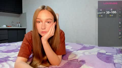 MilkaLiza online show from September 20, 2025, 9:16 pm