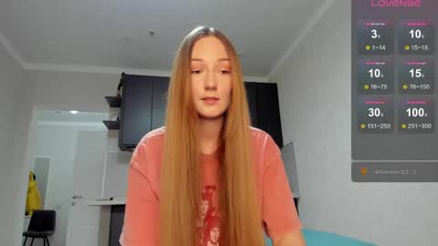 MilkaLiza online show from April 26, 2026, 5:43 pm