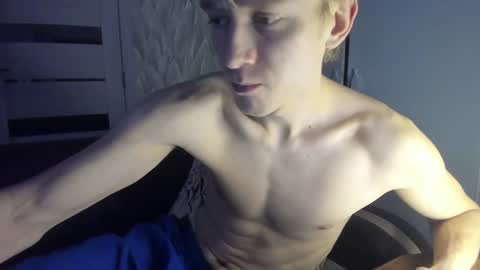 Snapshot of milkiwy chatting on December 11, 2024, 6:25 am Isaac online show from December 11, 2024, 6:25 am