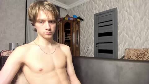 Isaac online show from April 12, 2026, 9:20 pm