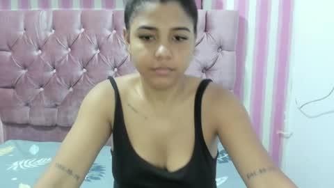 milkylove_19_ online show from April 4, 2026, 3:42 pm