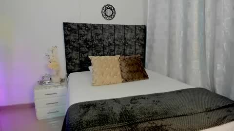 Milagros online show from February 10, 2025, 2:19 am