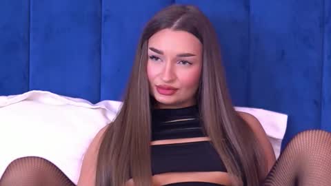 Snapshot of milla_serene chatting on October 10, 2025, 7:07 am Milla online show from October 10, 2025, 7:07 am