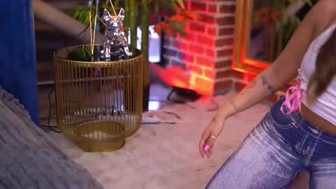 Snapshot of milla_serene chatting on October 26, 2025, 6:30 am Milla online show from October 26, 2025, 6:30 am